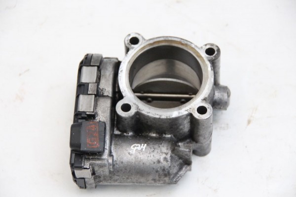 Drosselklappe Mercedes M-KLASSE W164 6420900270 3.0 165 KW 224 PS 