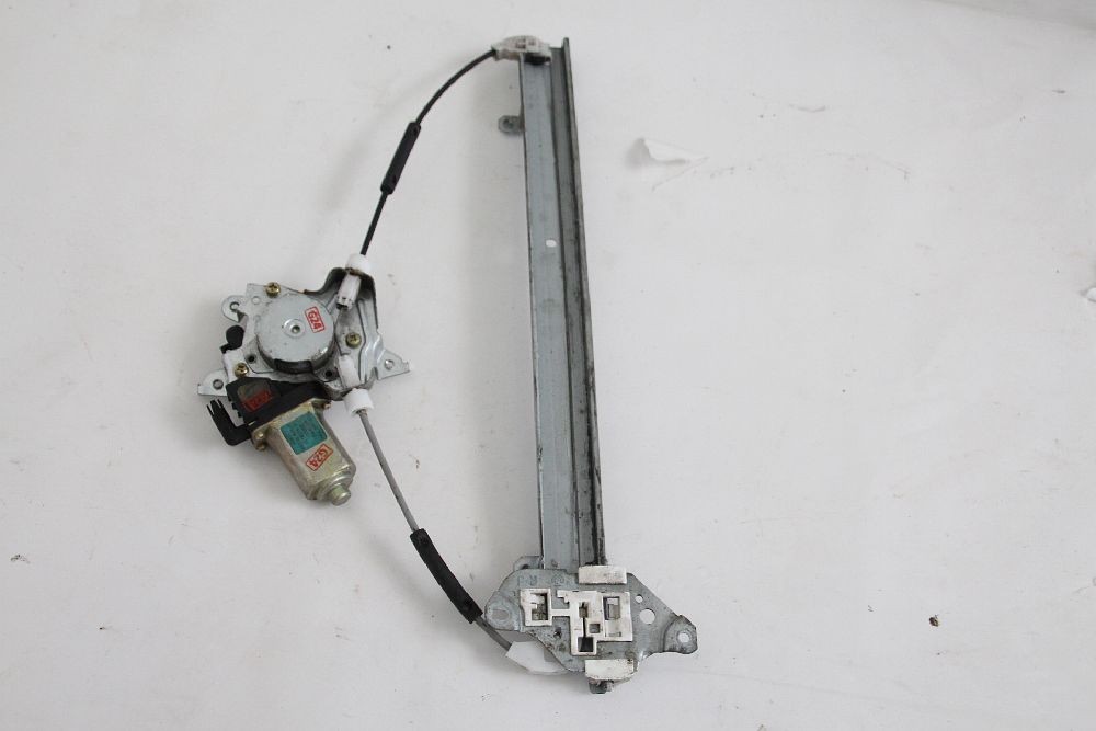 Fensterheber vorn rechts Nissan X-TRAIL 1 T30 8073089813 