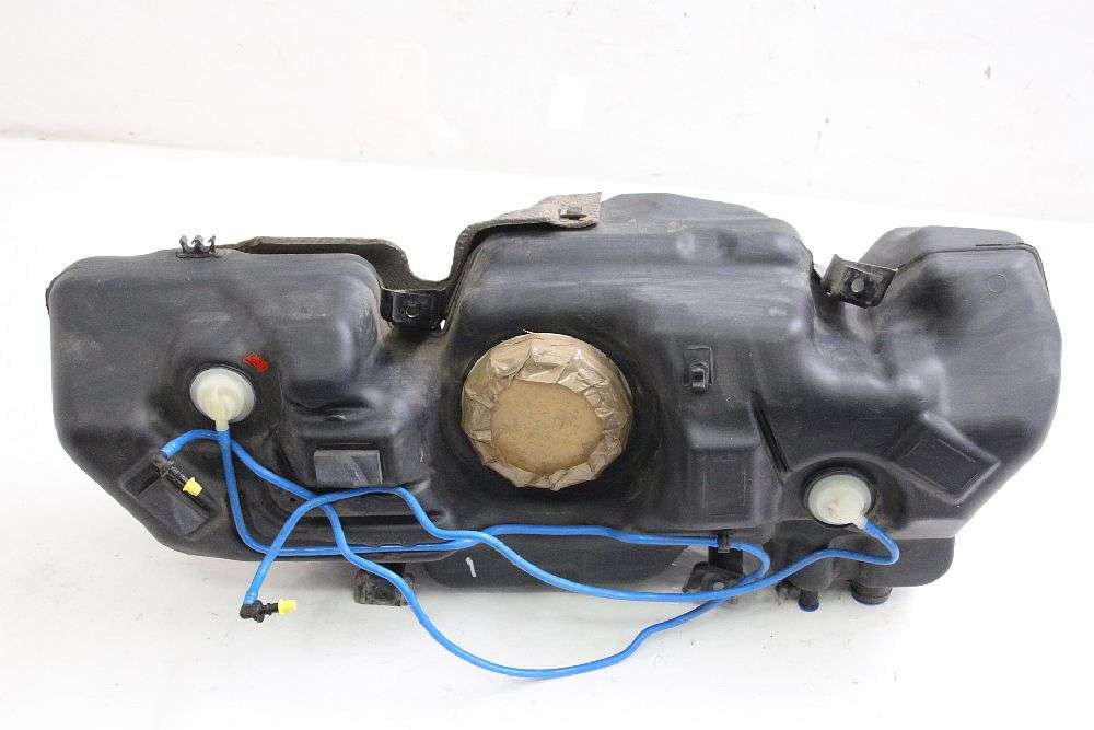 Kraftstofftank Ford KA 2 RU8 51876101 1692919 1,2 51 KW 69 PS 